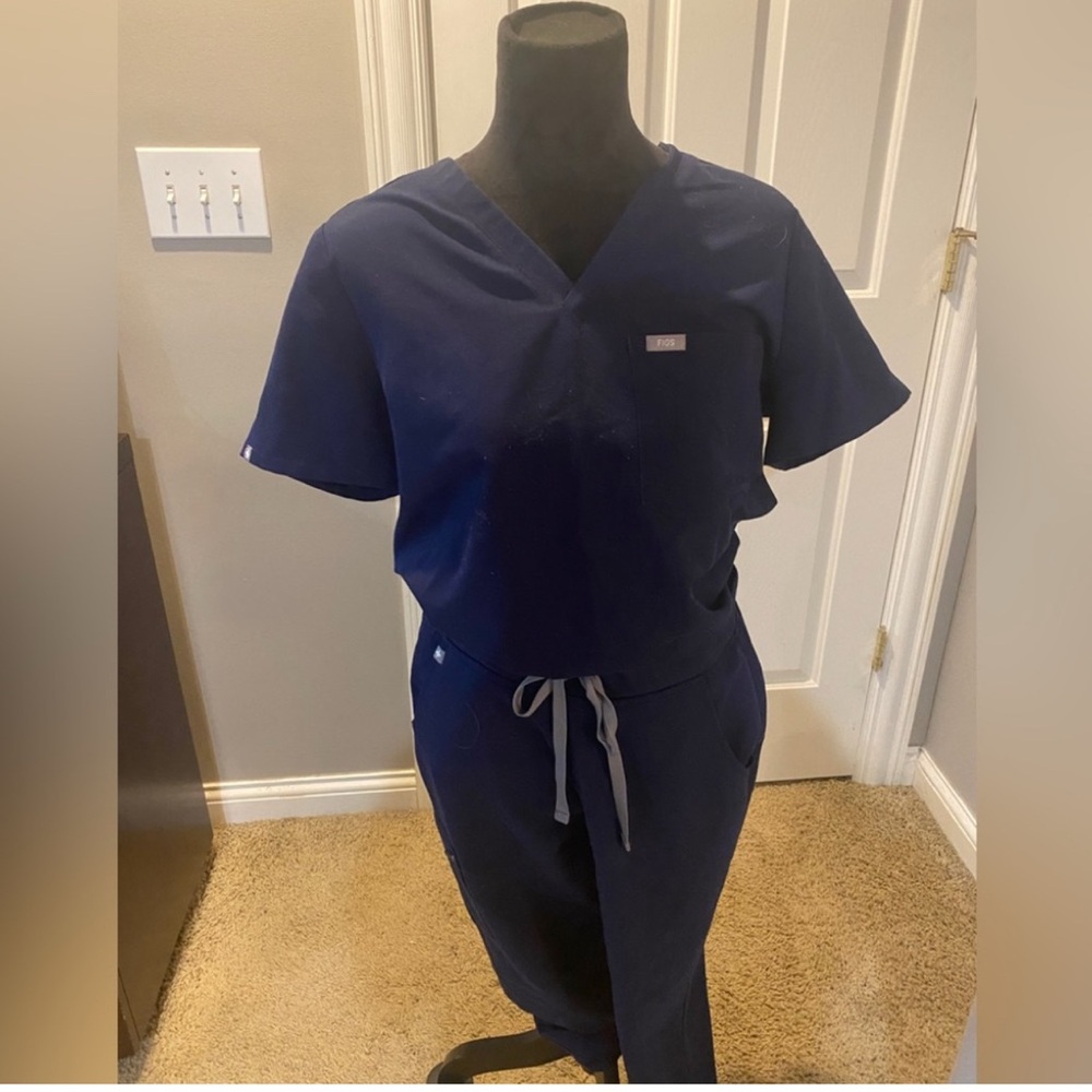 Figs Technical Collection Navy Scrub Top